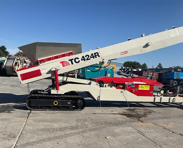 2022 TELESTACK TC424R