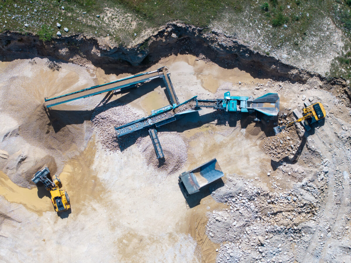 Eagle eye view of 1150 Maxtrak cone crusher working