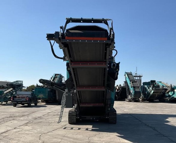 Powerscreen Trakpactor 320